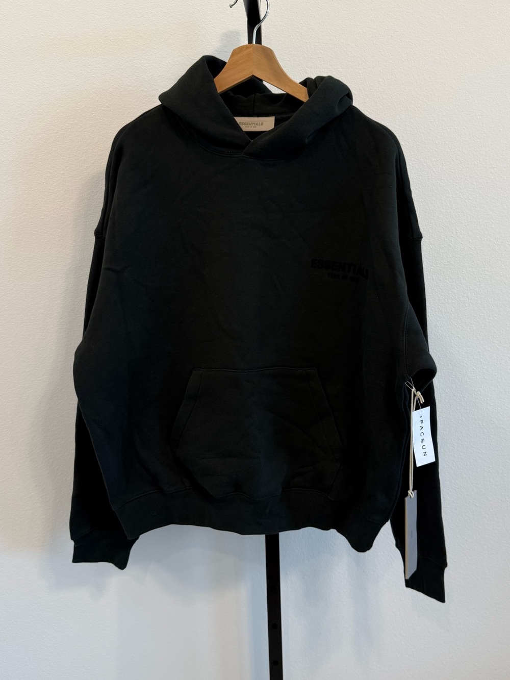 NWT Fear of God Essentials Black Front and Back Logo Pullover Hoodie Small